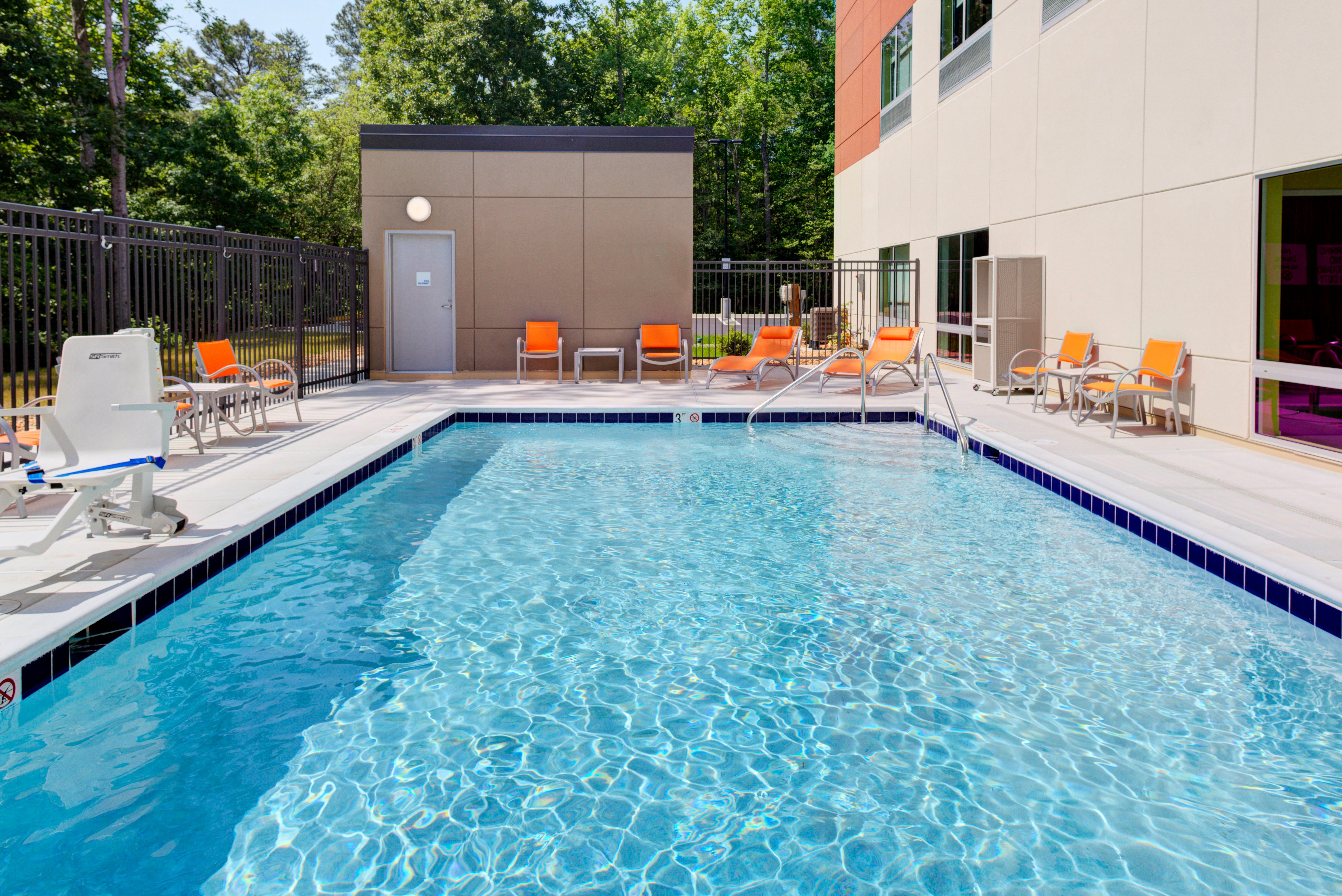 Holiday Inn Express & Suites - King George - Dahlgren By Ihg Alden Exterior foto